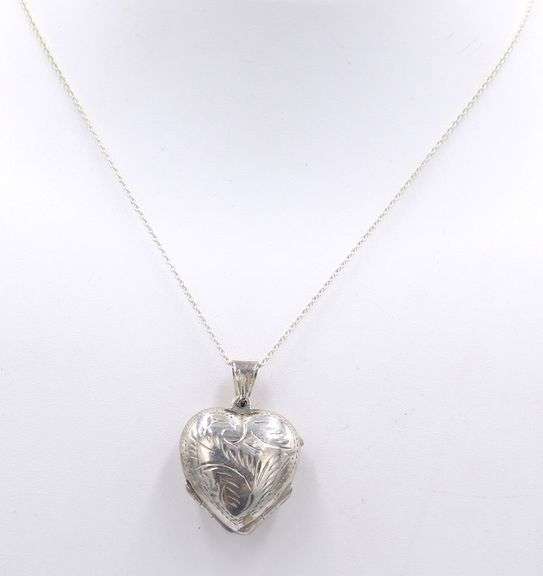 Vintage 925 Sterling Silver Heart Shaped Locket Pendant on Chain