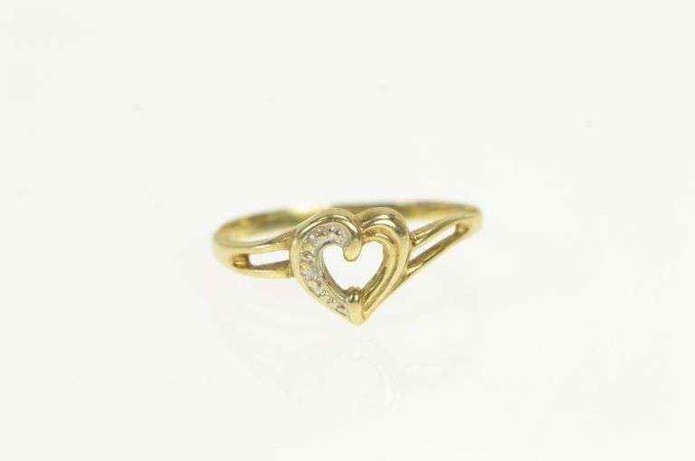 10K Yellow Gold Heart Diamond Love Symbol Valentine Classic Ring