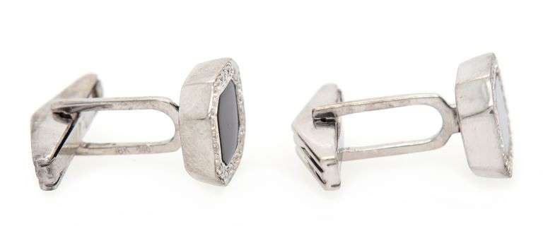 Black Onyx and 0.15ctw Diamond Frame Cufflinks in 18K