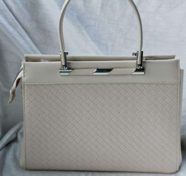 Stylish Designer Bag By David Jones-Paris