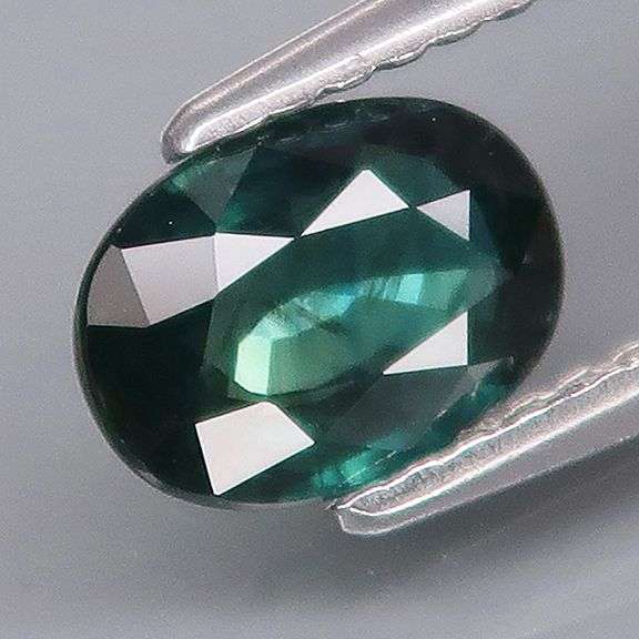 Heated only! 1.12ct blue green Sapphire