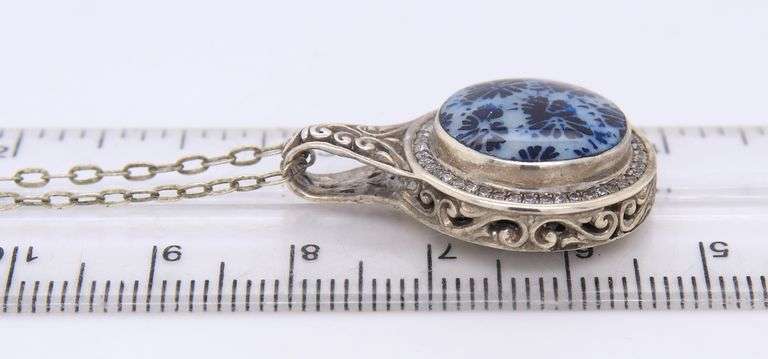 Vintage Sterling Silver Havana Pendant on Chain