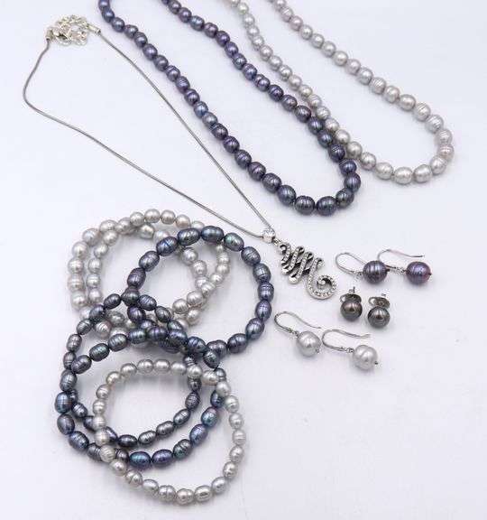 Group Lot of Pearl Jewelry