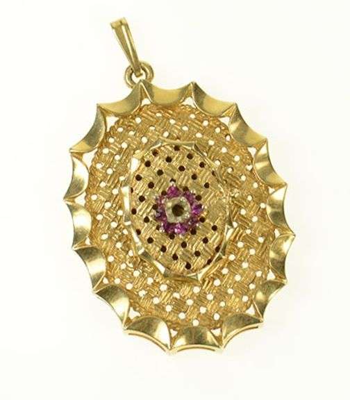 14K Yellow Gold Retro Ornate Scalloped Ruby Oval Locket Pendant