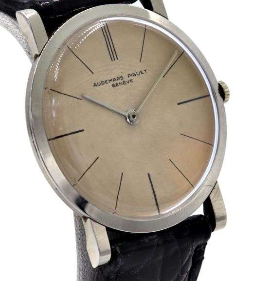 Audemars Piguet Vintage Ultra Slim, 31mm, 18K White Gold