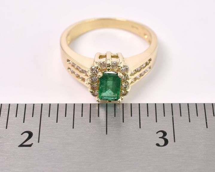 Outstanding Emerald And Diamond Ring In 14K Yellow Gold