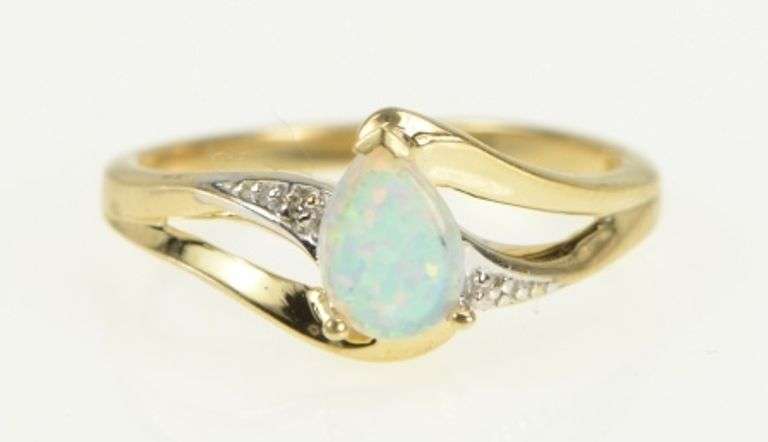 10K Yellow Gold Pear Syn. Opal Diamond Accent Vintage Ring