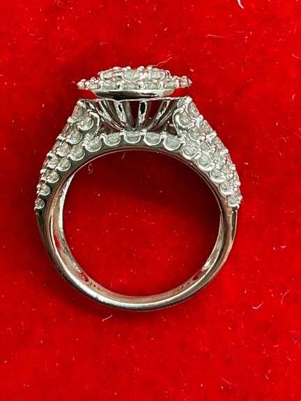 CERTIFIED BRAND NEW 14K WHITE GOLD AND DIAMOND RING