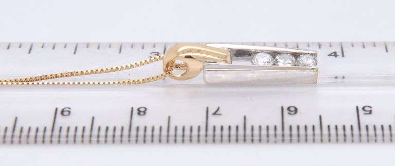 Dazzling Diamond Pendant on Box Chain Necklace in Yellow Gold