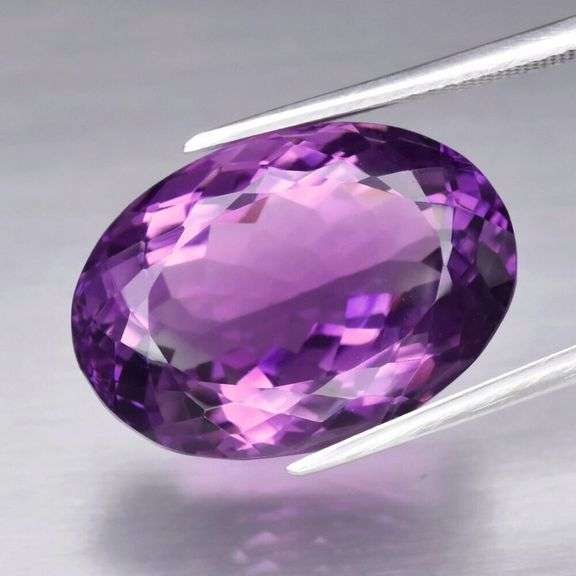 Magnificent 19.27ct VS clarity violet Amethyst