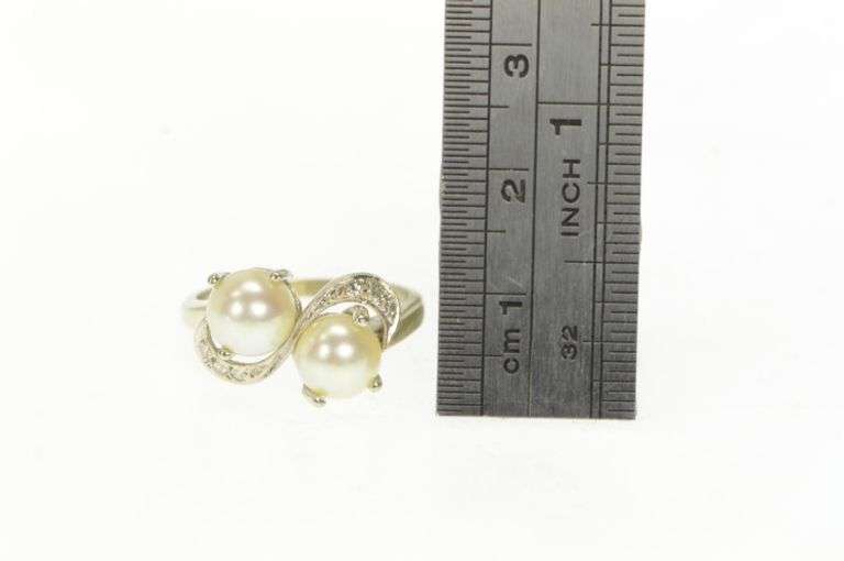 14K White Gold 1950's Pearl Diamond Curvy Bypass Vintage Ring