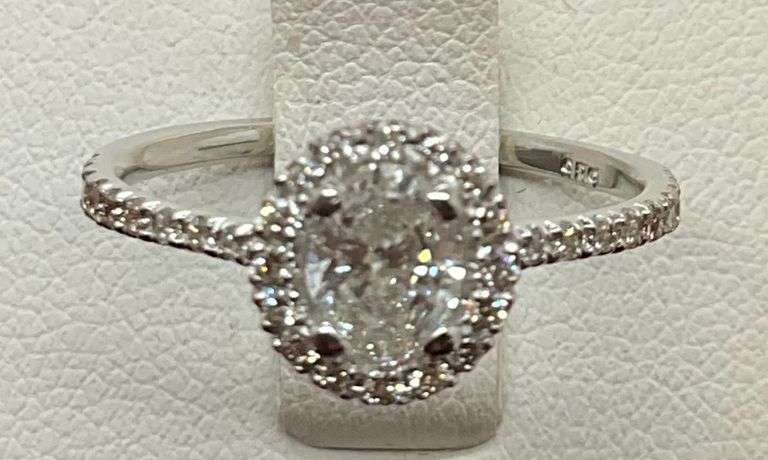 CERTIFIED BRAND NEW 14K WHITE AND DIAMOND RING