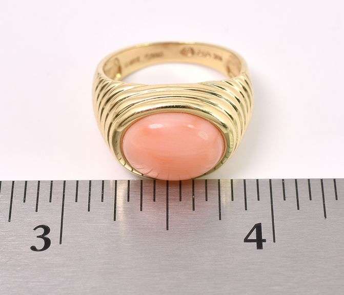 Noble Pink Agate Gem Ring In 14K Yellow Gold