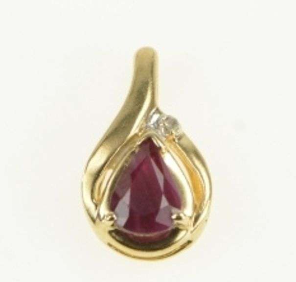 14K Yellow Gold Pear Ruby Diamond Accent Classic Vintage Pendant