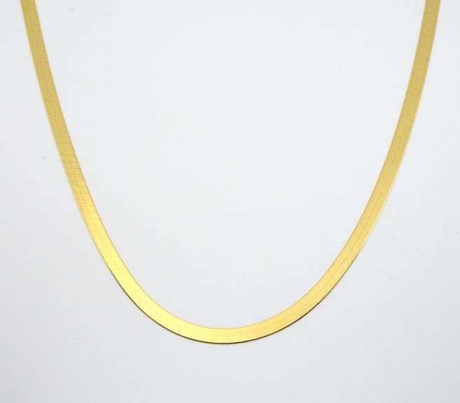 Reflective 18k Italian Made Herringbone Necklace