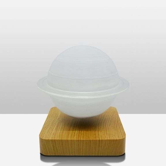 Levitating 3D-Printed Saturn Lamp