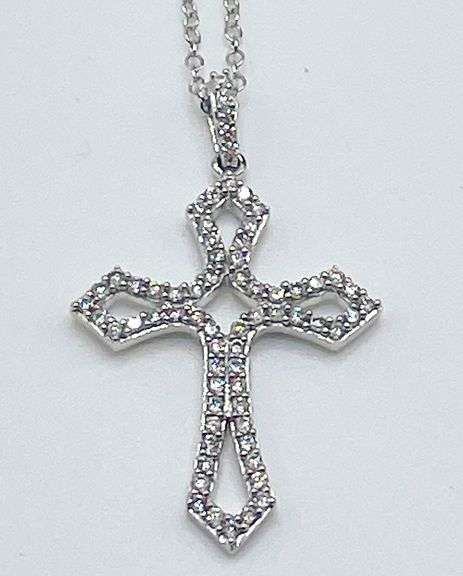 10kt Solid White Gold and Diamond Pendant Necklace