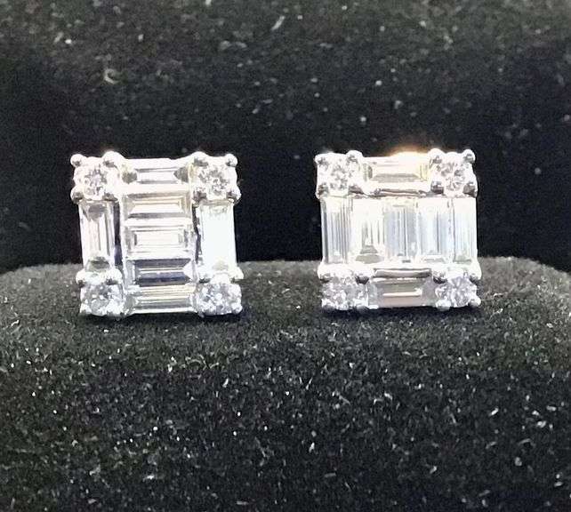 FANCY AND ELEGANT 14K WHITE GOLD FUSION DIAMOND STUD EARRINGS