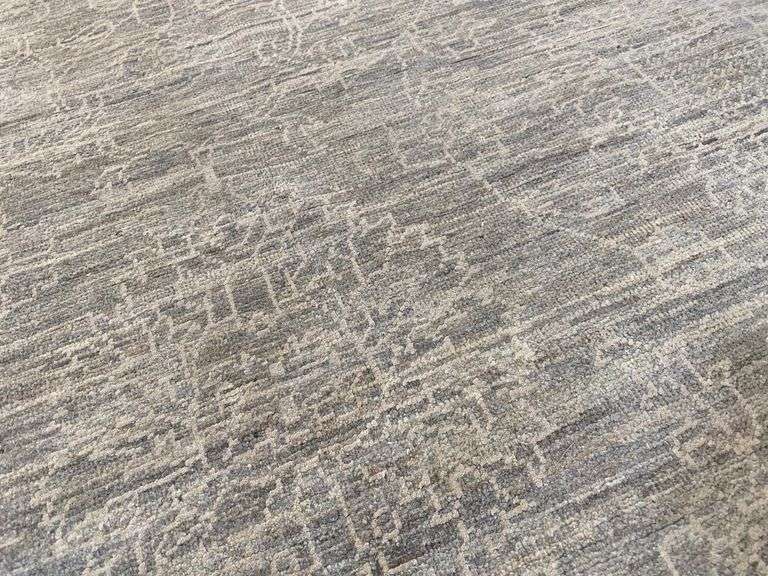 Exquisite Vintage Rug 8x10
