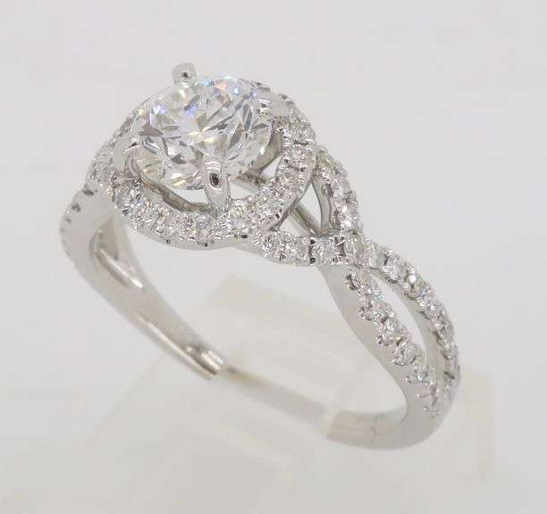 18k White Gold .98CTW Diamond Engagement Ring