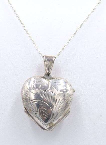 Vintage 925 Sterling Silver Heart Shaped Locket Pendant on Chain