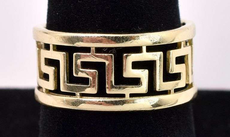 Graceful Greek Key Ring In 14K Yellow Gold