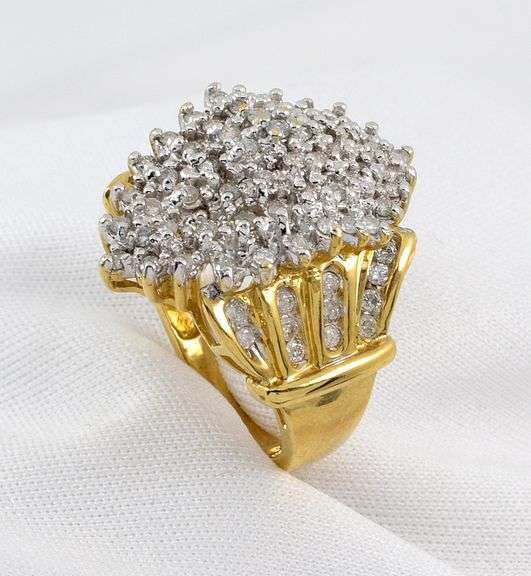 Bold 1 CT. T.W. Diamond Cluster