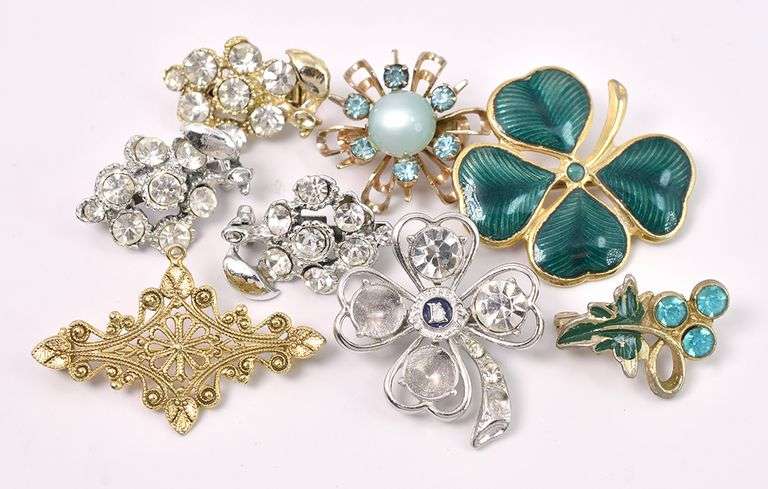 Small Flower Pin Costume Jewelry Lot