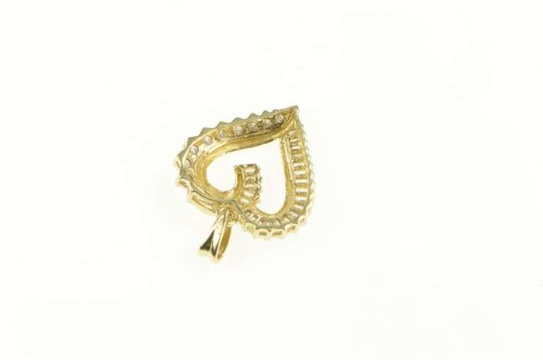 10K Yellow Gold 0.45 Ctw Baguette & Round Diamond Heart Pendant