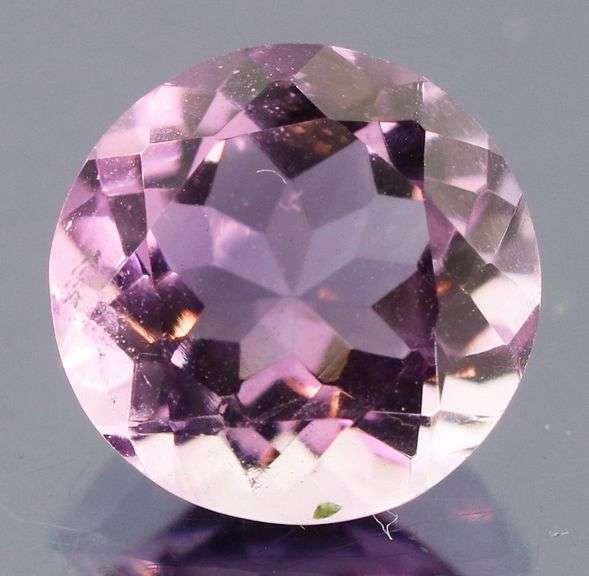Eye catching 2.31ct natural Amethyst solitaire