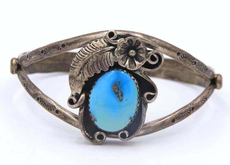 Vintage 25 Sterling Silver Signed Turquoise Cuff Bangle