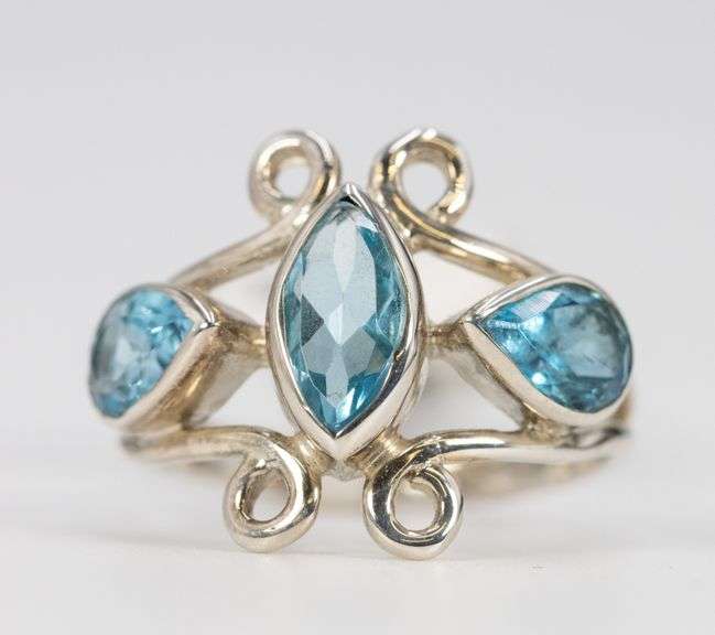 Sterling Silver Natural Blue Topaz Gemstone Ring Size 9