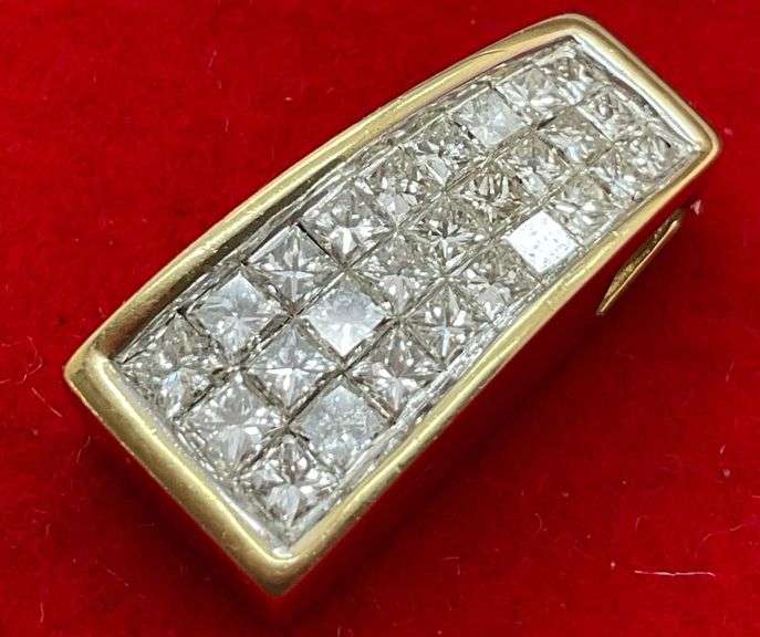 14K YELLOW GOLD AND DIAMOND PENDANT