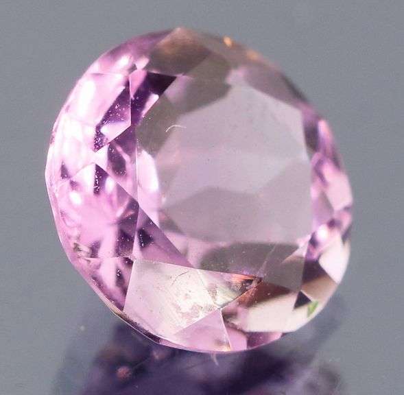 Eye catching 2.31ct natural Amethyst solitaire