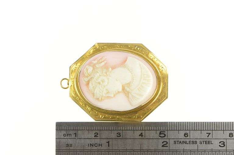 10K Yellow Gold Victorian Ornate Carved Shell Cameo Lady Pendant/Pin