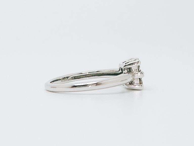 14kt Solid White Gold & Diamond Ring