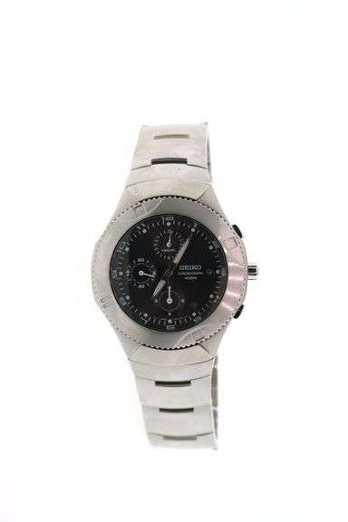 Seiko SND075 Mens Watch Stainless Steel Chronograph Black Dial