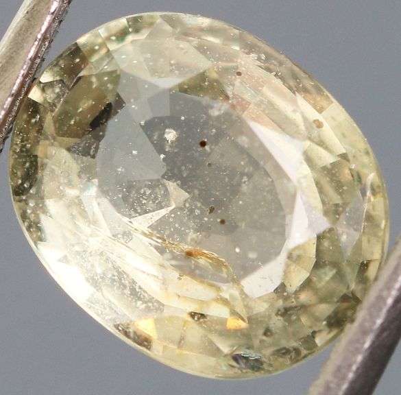 Simply amazing 2.82ct wheat yellow Sapphire