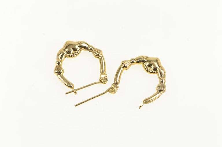 14K Yellow Gold 16.6mm Claddagh Traditional Irish Celtic Hoop Earrings