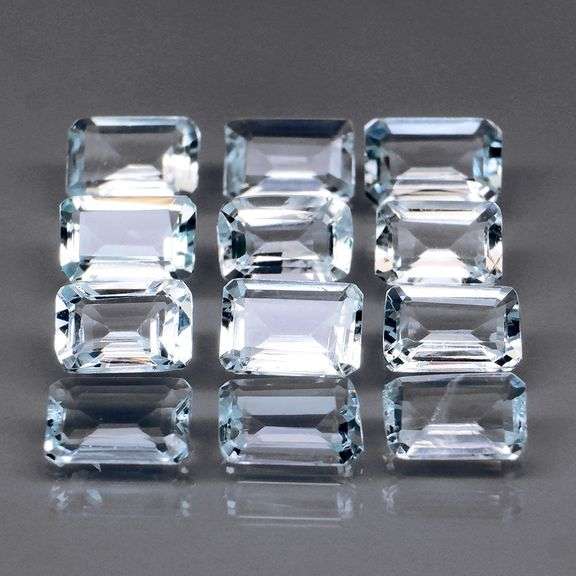 Large 4.78ct platinum blue emerald cut Aquamarine set