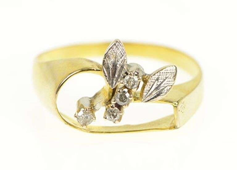 14K Yellow Gold 1950's Diamond Honey Bee Vintage Statement Ring