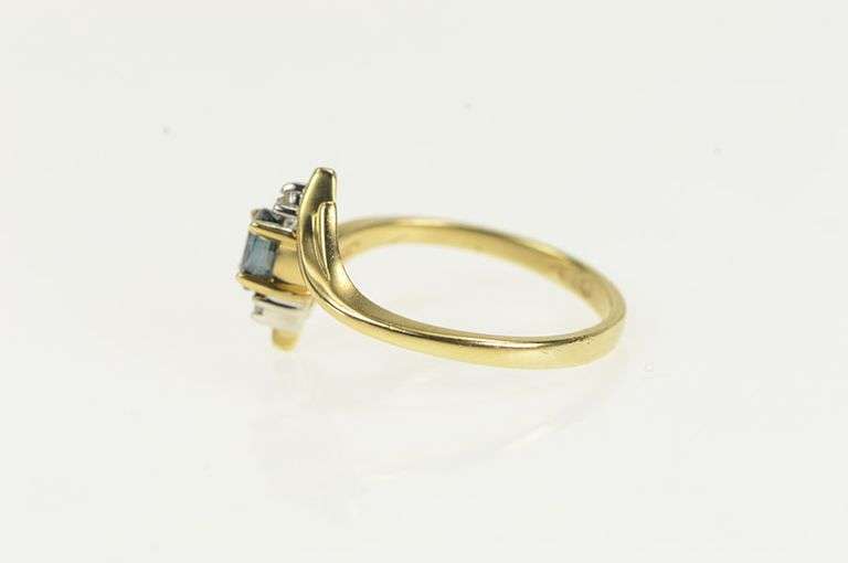 14K Yellow Gold Oval Sapphire Diamond Accent Vintage Bypass Ring