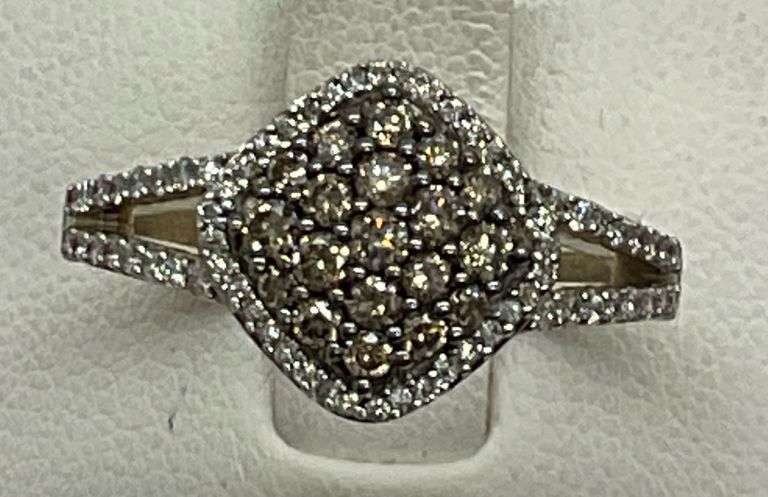 CERTIFIED BRAND NEW 14K GOLD AND DIAMOND RING