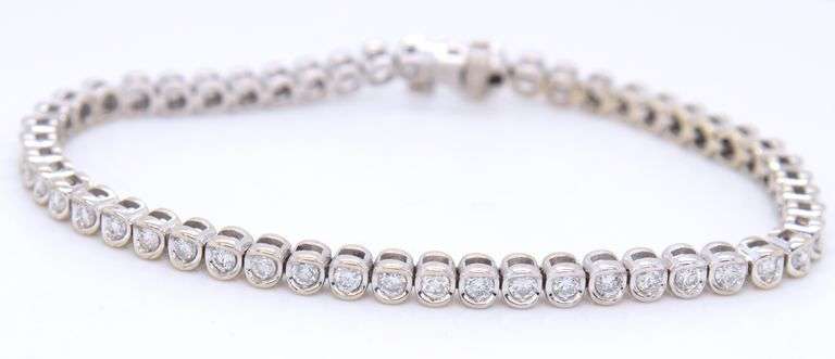 Incredible 2ctw Half Bezel Diamond Tennis Bracelet in White Gold