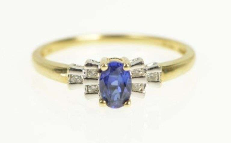 10K Yellow Gold Oval Sapphire Diamond Accent Classic Ring