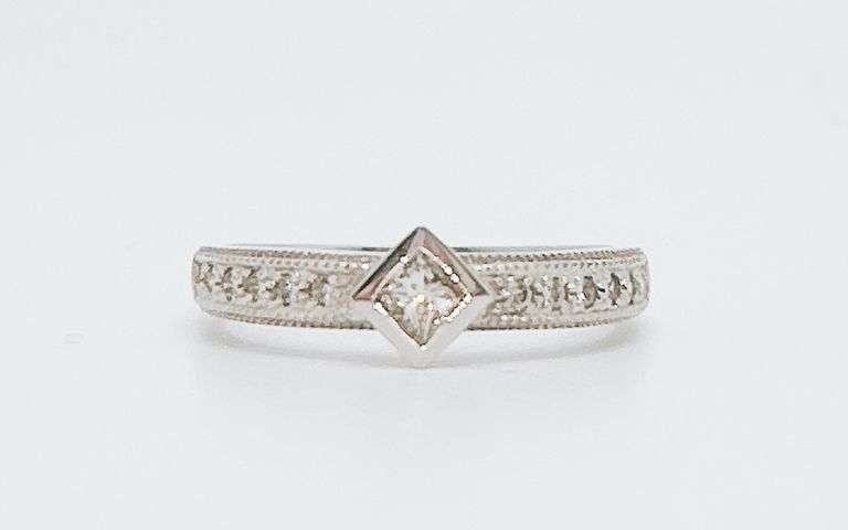 14kt Solid White Gold & Diamond Band Ring