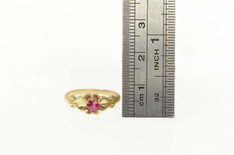 14K Yellow Gold Round Sim. Ruby Ornate Vintage Statement Ring