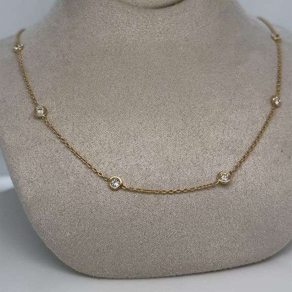 DIAMOND NECKLACE CRAFTED IN 14K YELLOW GOLD