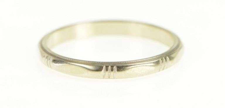 14K White Gold Retro Striped Pattern 2.4mm Wedding Band Ring