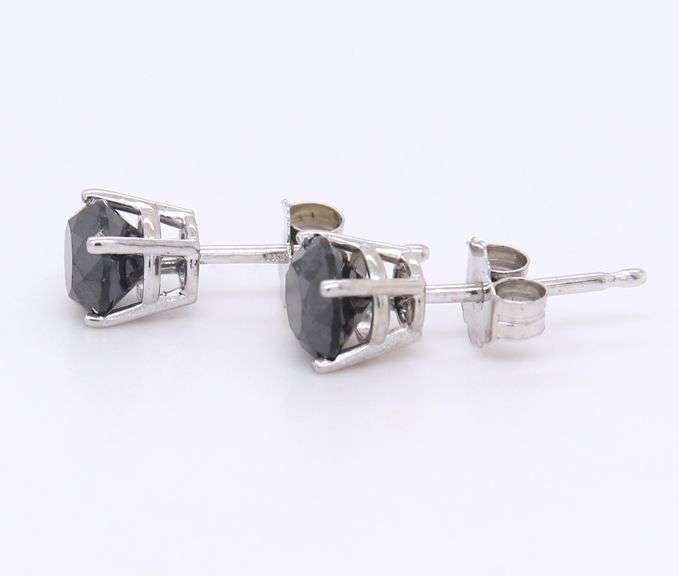 White Gold approximate 0.80ctw Black Diamond Stud Earrings